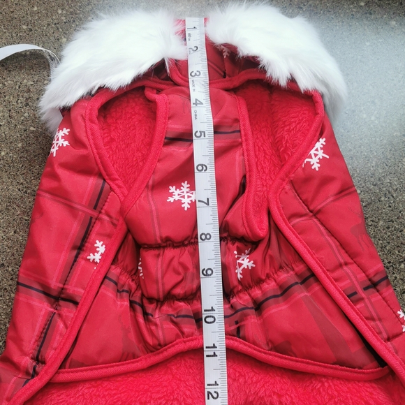 XL dog coat Red White Black Deer Fleece nylon New no tags snowflake fake fur - Picture 9 of 12
